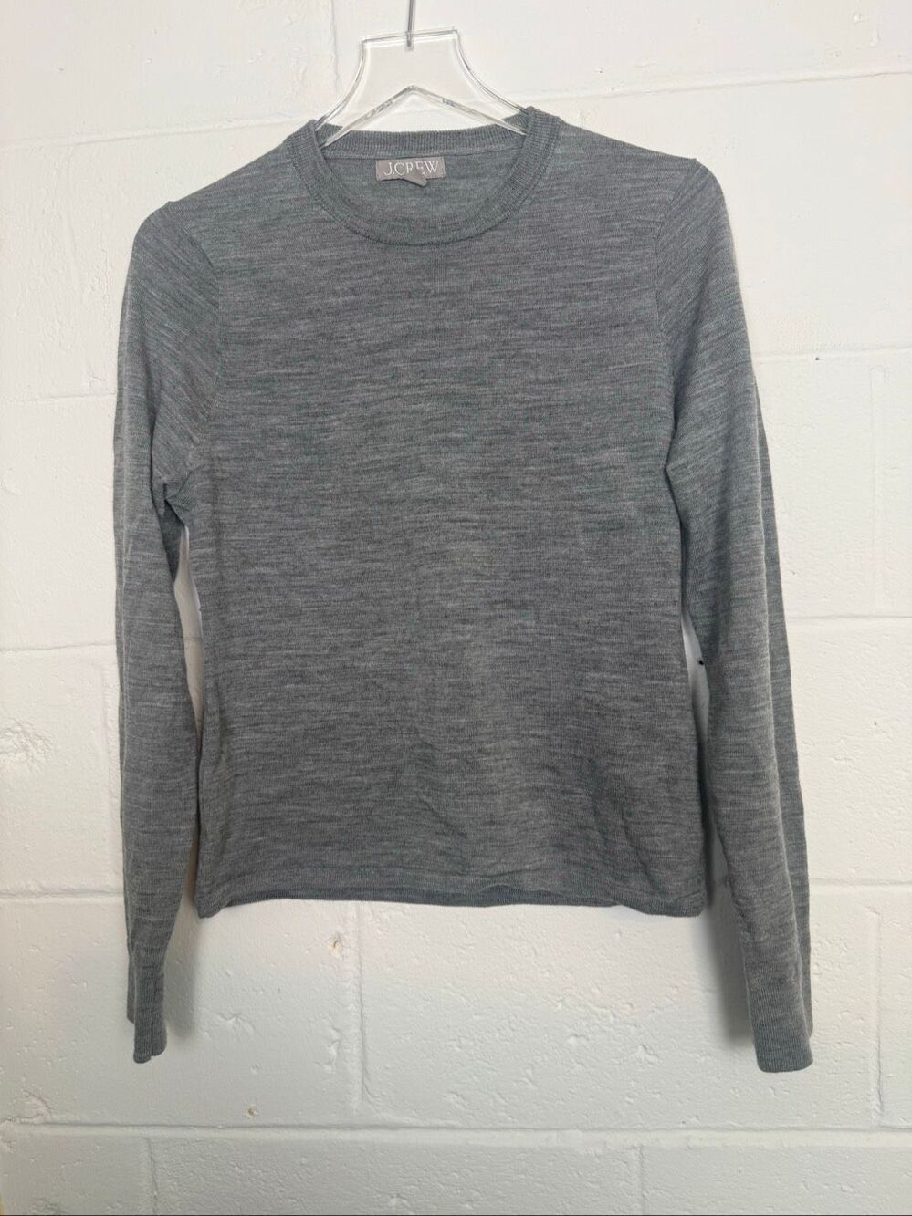 J.Crew Women’s L Gray 100% Merino Wool Crewneck Sweater Quiet Luxury Minimalist